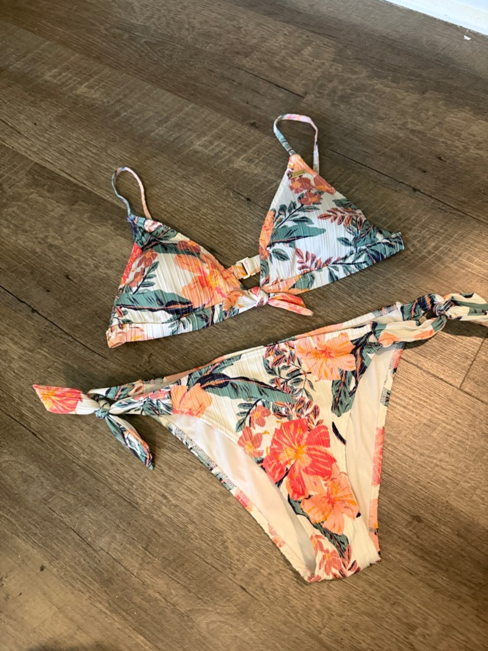 Roxy Floral Tie-Side Bikini in White, Coral, Green